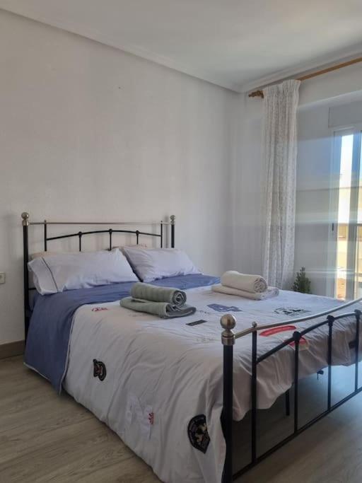 Lovely Three-Bedroom Apartment In Puerto De Sagunt Sagunto エクステリア 写真